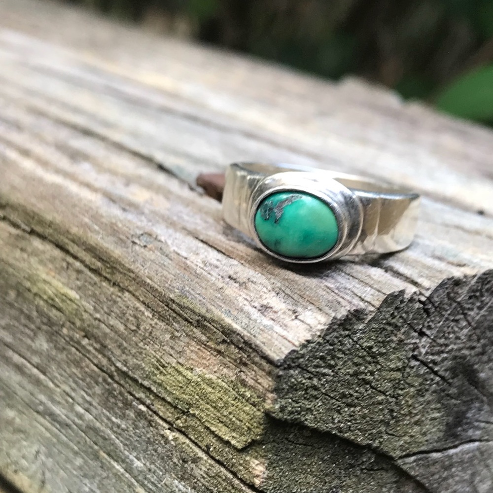 Turquoise silver ring